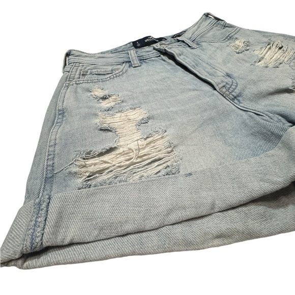 Hollister High Rise Boyfriend Distressed Denim Jean Shorts Women’s W 25 Size 1 - Picture 5 of 12